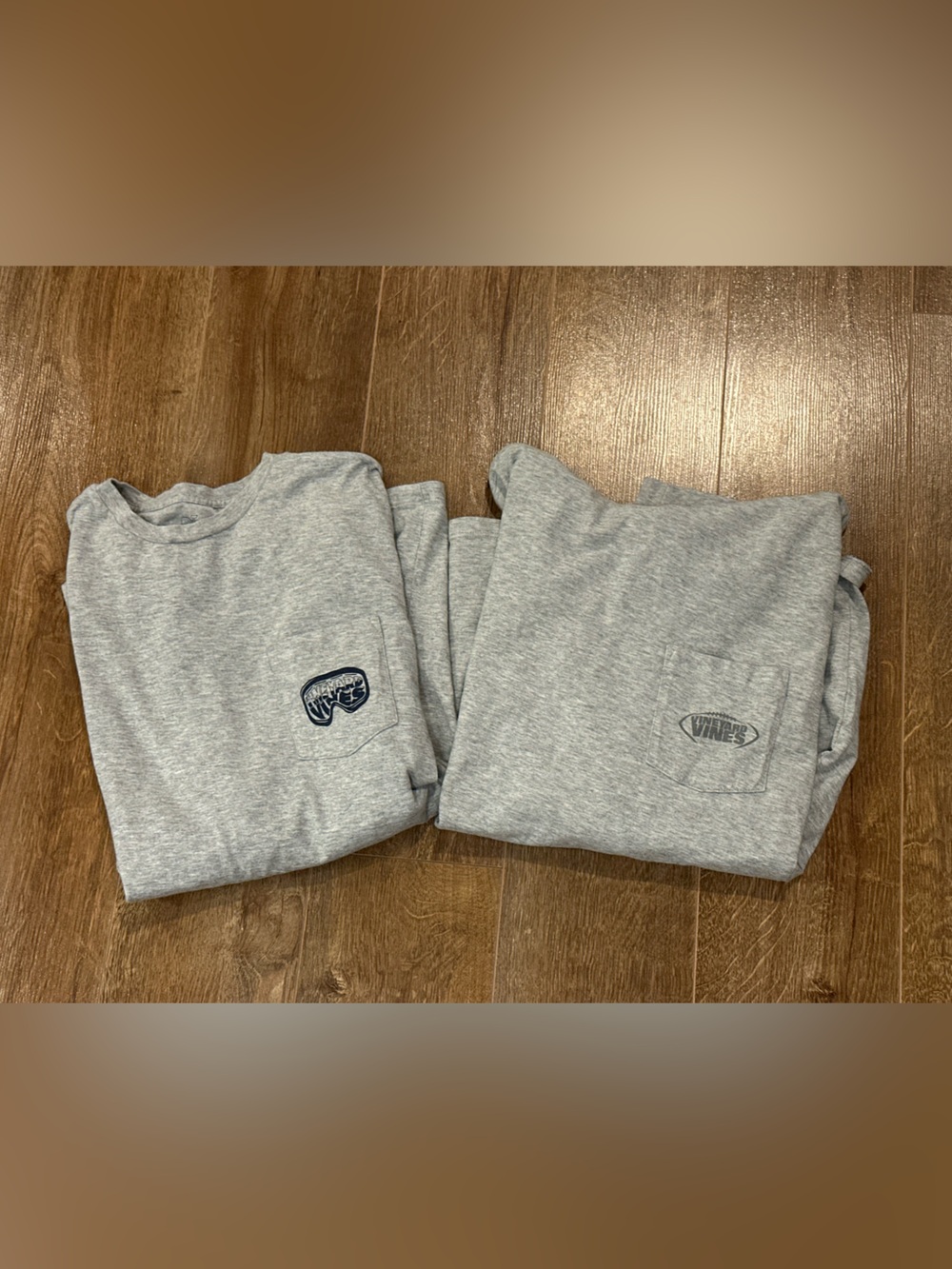 Two Vineyard Vines Men's Light Gray long sleeve with Pocket Logo size small
